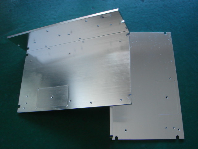 Precisión del CNC de la L-Forma que trabaja a máquina el ángulo de aluminio del prototipo rápido con la escala de conversión